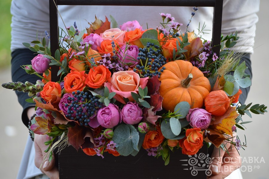 Цветы в ящике Болдинская осень